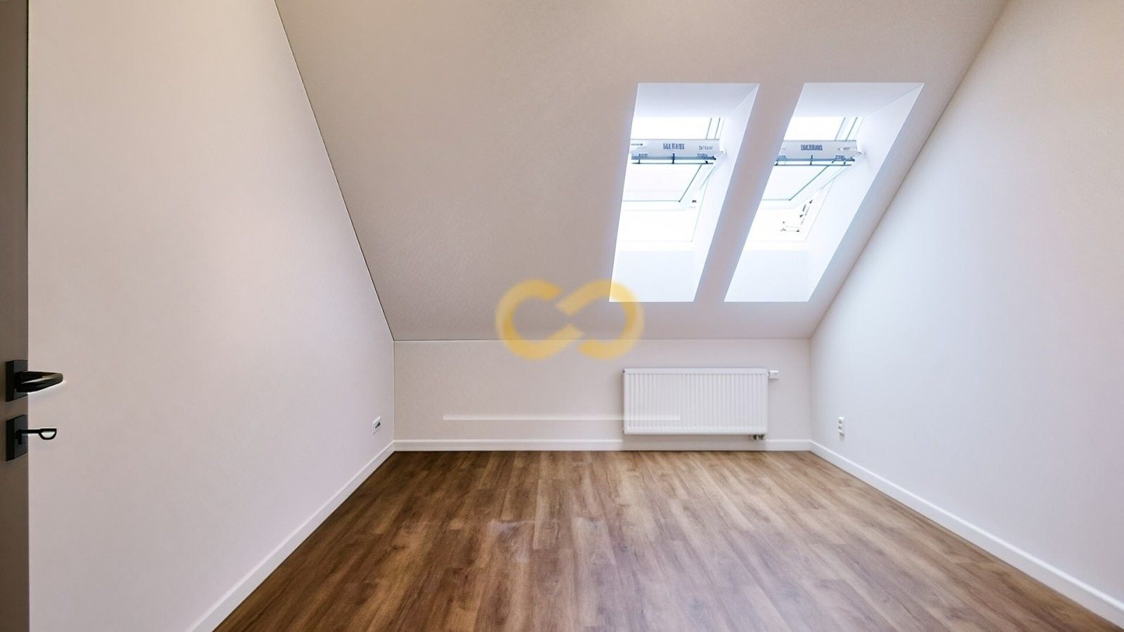 Pronájem byt 2+kk - Alšovo nám. 178, Písek Vnitřní Město, 66 m² - 5