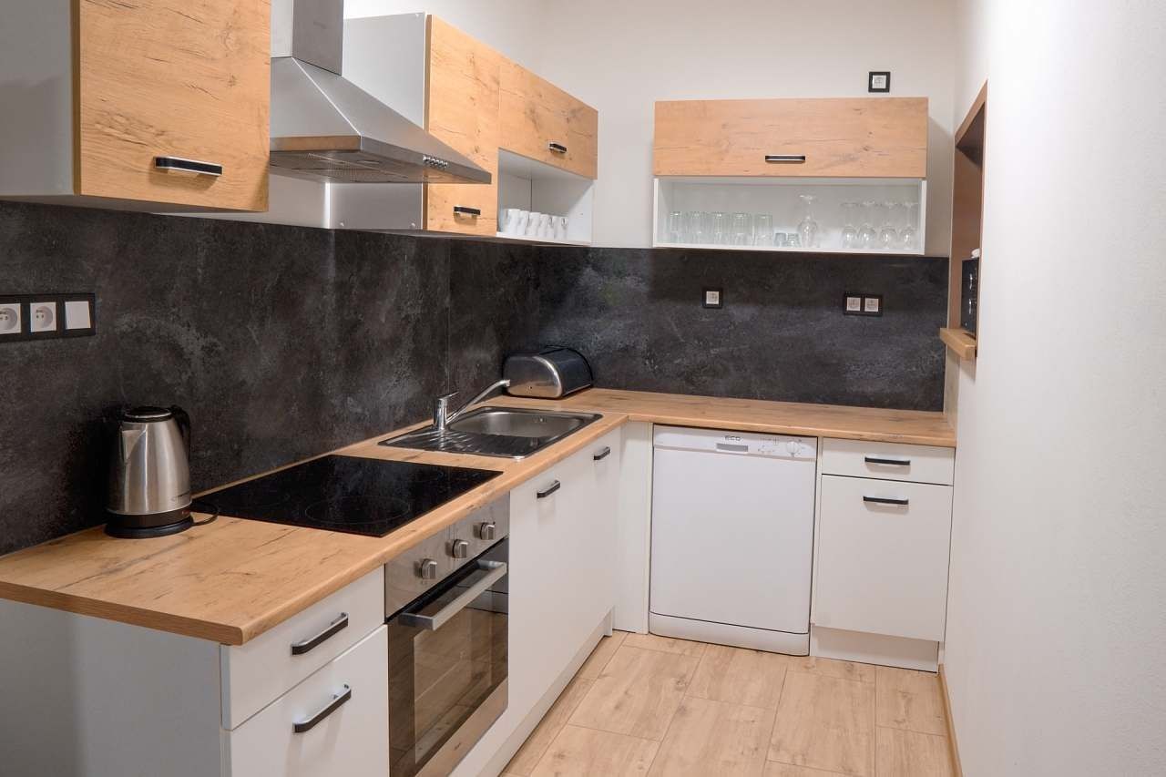 Chaty, Velké Bílovice, Jihomoravský kraj - 2