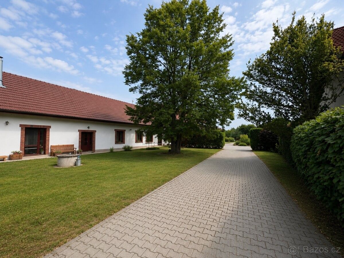 Rodinné domy, Kostomlaty nad Labem, 289 21 - 1