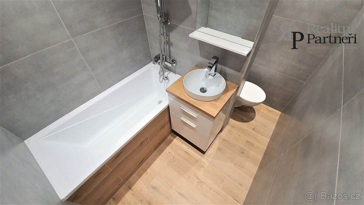 Byty, Ostrava, 710 00 - 2
