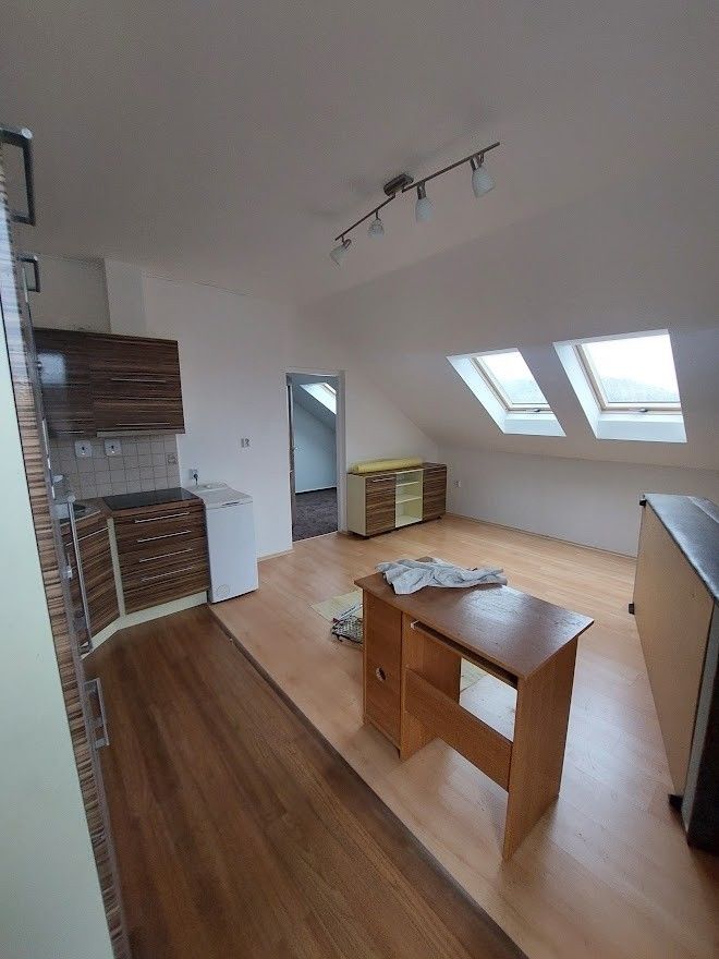 Pronájem byt - Lipůvka, 679 22