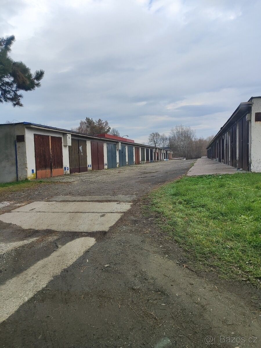 Pronájem garáž - Zlín, 763 02