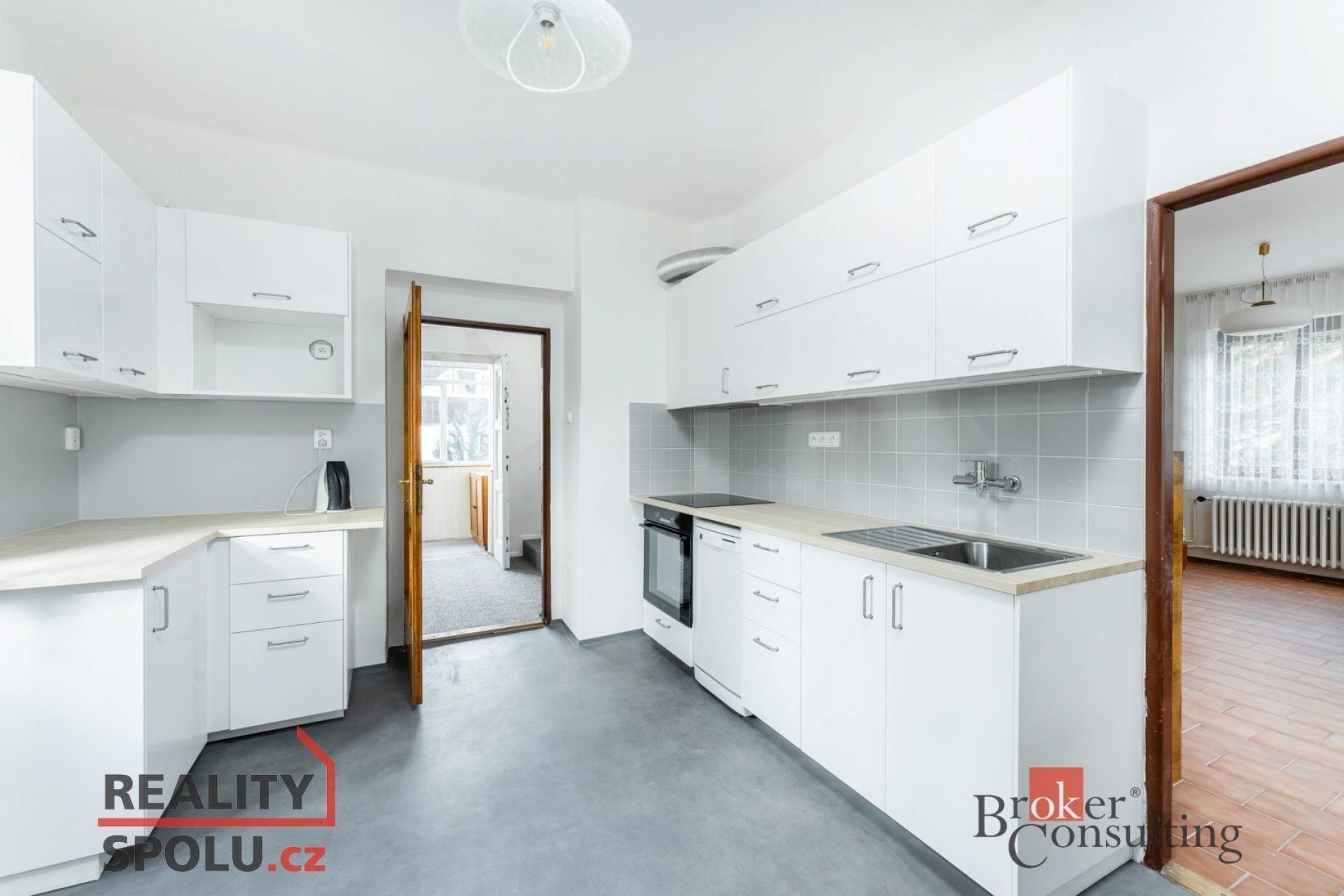 Pronájem rodinný dům - Hřenská, Praha, 177 m²