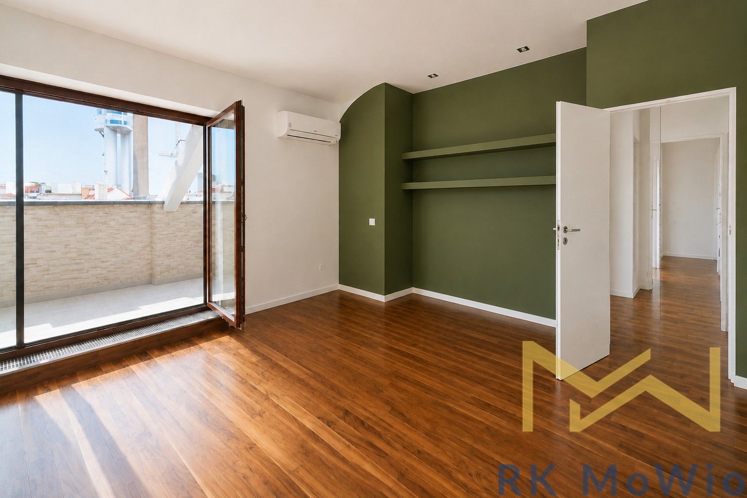 Byt 4+kk · 150 m² · náměstí Jiřího z Poděbrad, Praha - 4