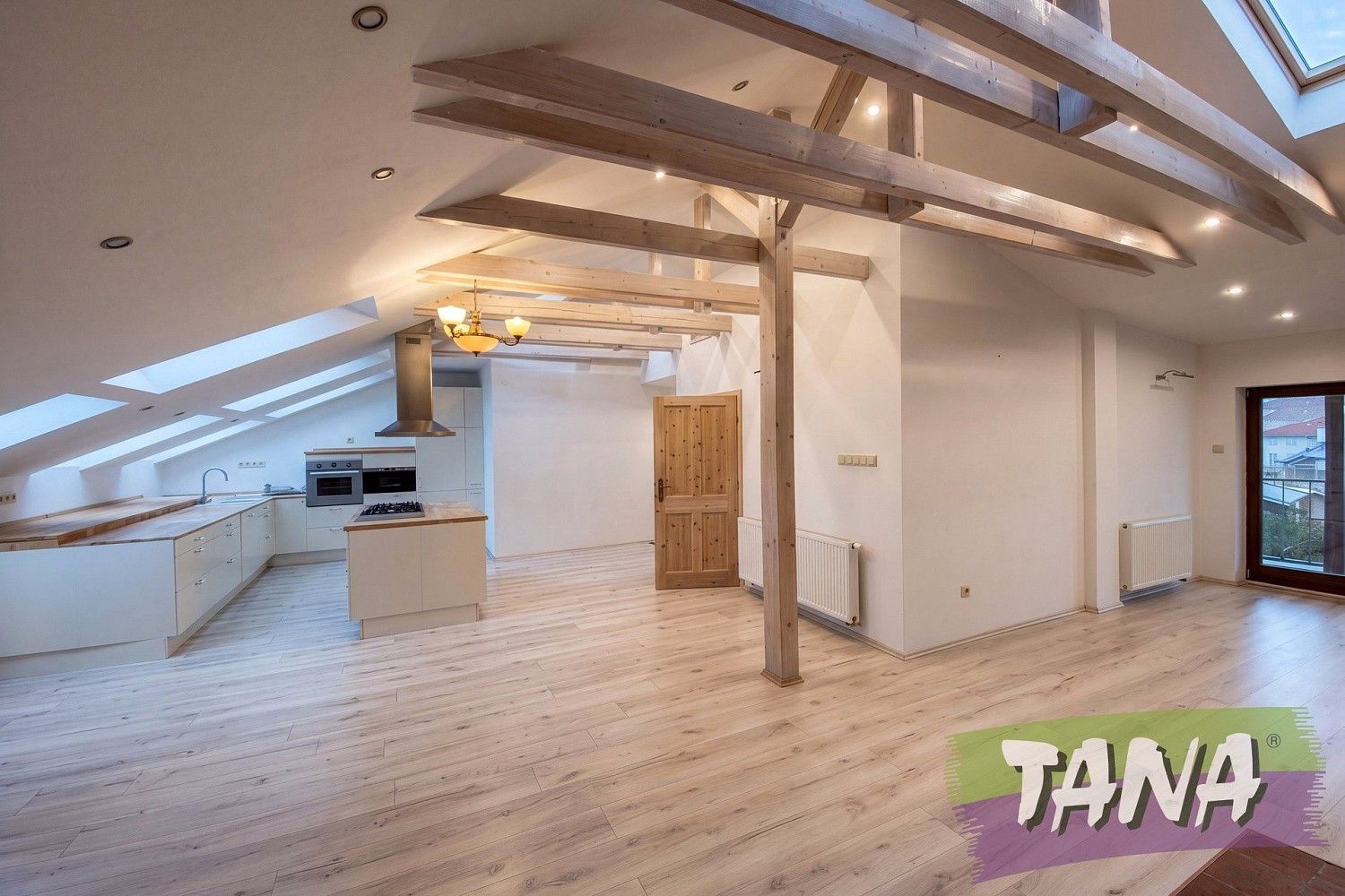2+kk, Jiráskova, Dvůr Králové nad Labem, okres Trutnov, 99 m² - 2
