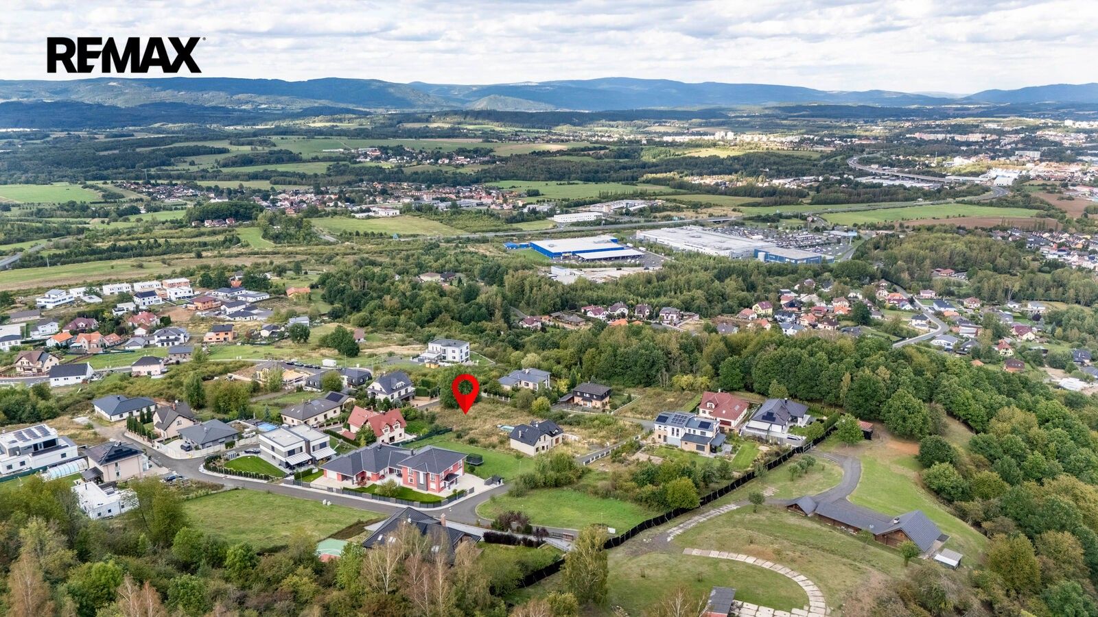 Prodej pozemek pro bydlení - Jenišov, 1 432 m² - 2