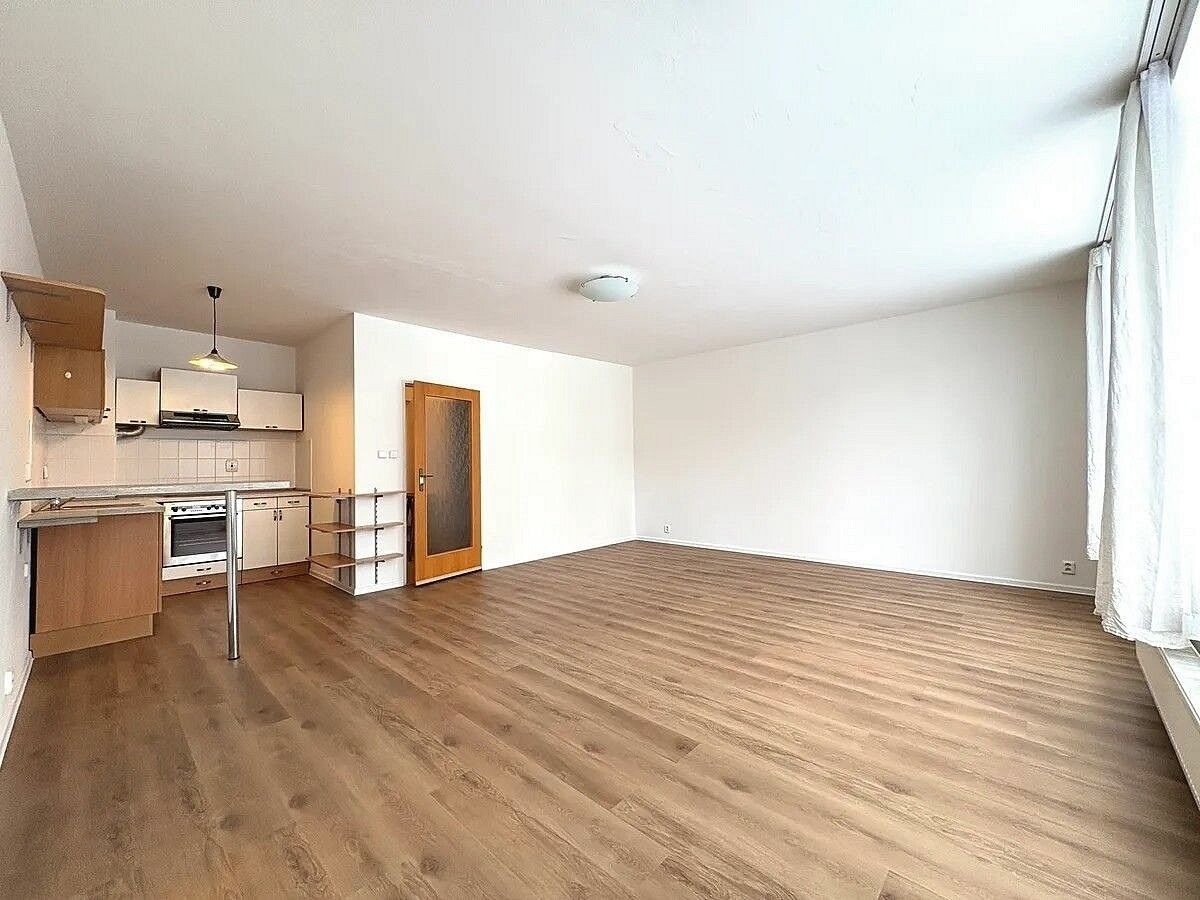 Byt 1+kk · 40 m² · Praha - Strašnice, okres Praha 10, Hlavní město Praha - 4