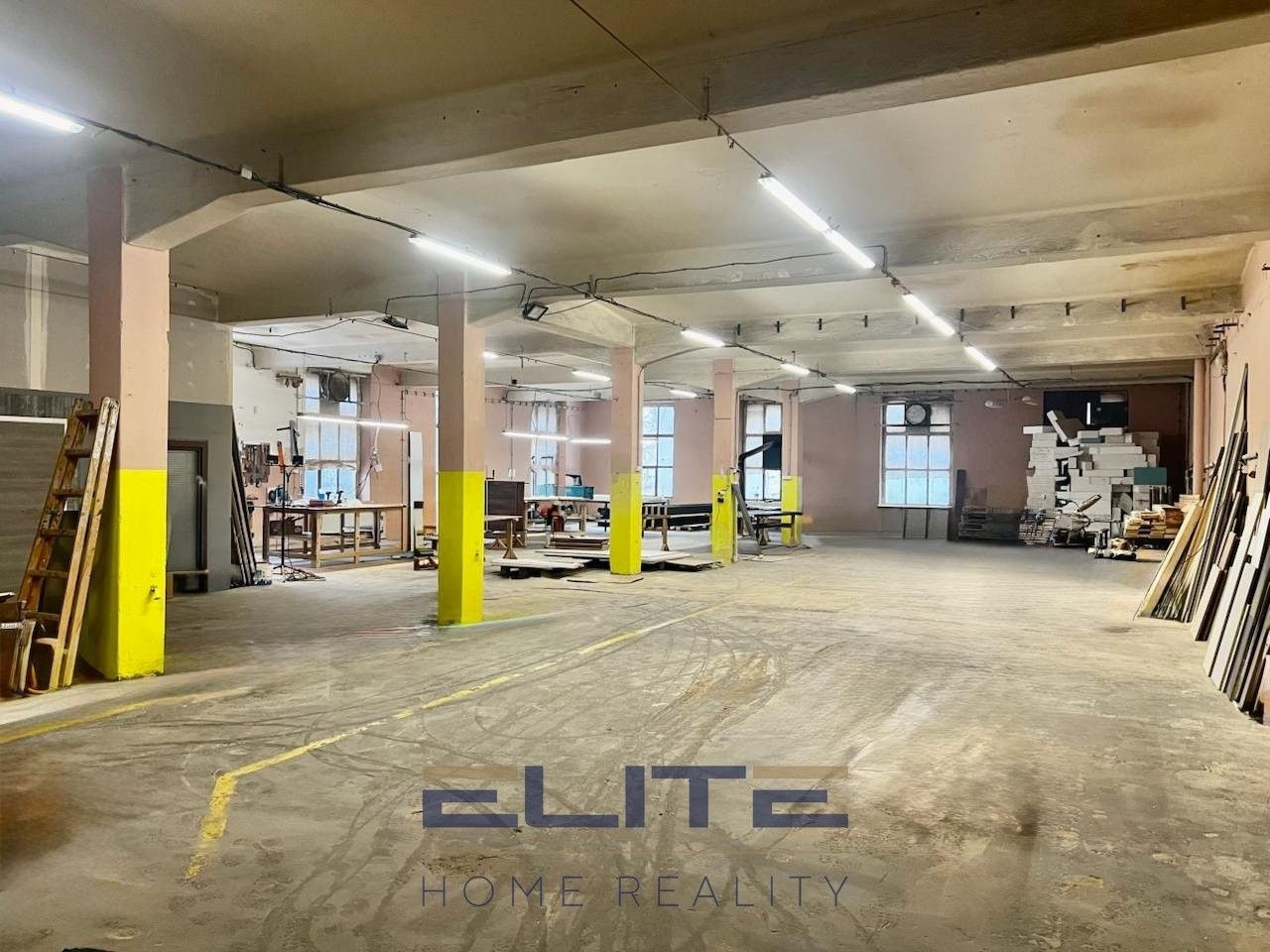 Sklady, Kateřinská, Stráž nad Nisou, 480 m²