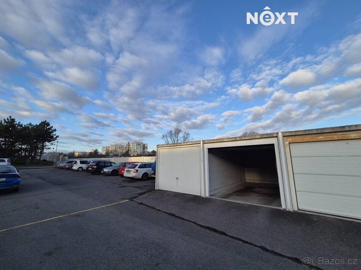 Garáže, Praha, 141 00