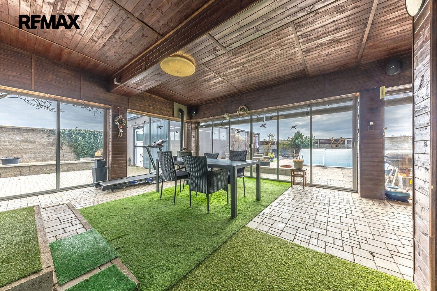 Prodej rodinný dům - Obránců míru, Trnávka, okres Pardubice, 145 m² - 5