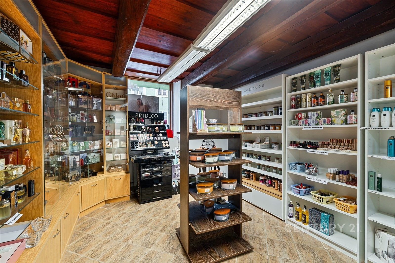 Prodej obchodní prostory - Horní Česká, Znojmo, 330 m²