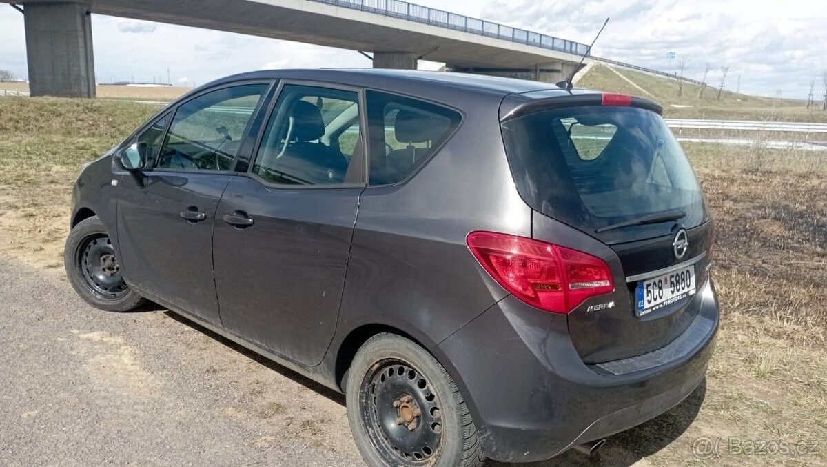 Prodej ostatní - Šatov, 671 22