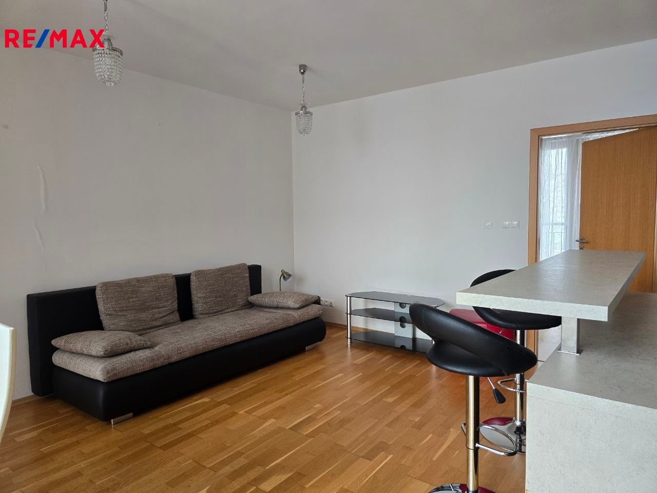 2+kk, Na Vyhlídce, Karlovy Vary, 52 m²