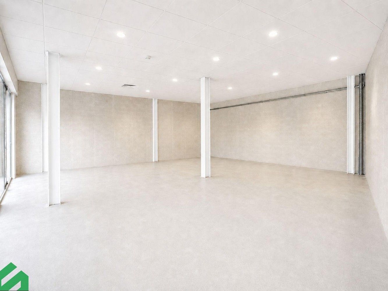 Obchodní prostory, V olšinách, Praha 10 - Strašnice, 154 m² - 2
