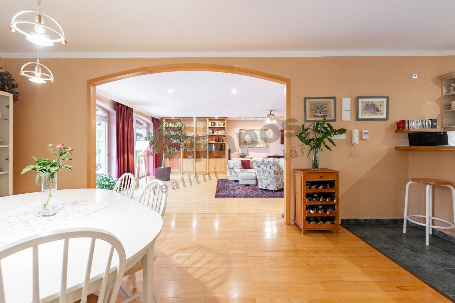 Prodej rodinný dům - Hvězdonice, okres Benešov, 386 m² - 5