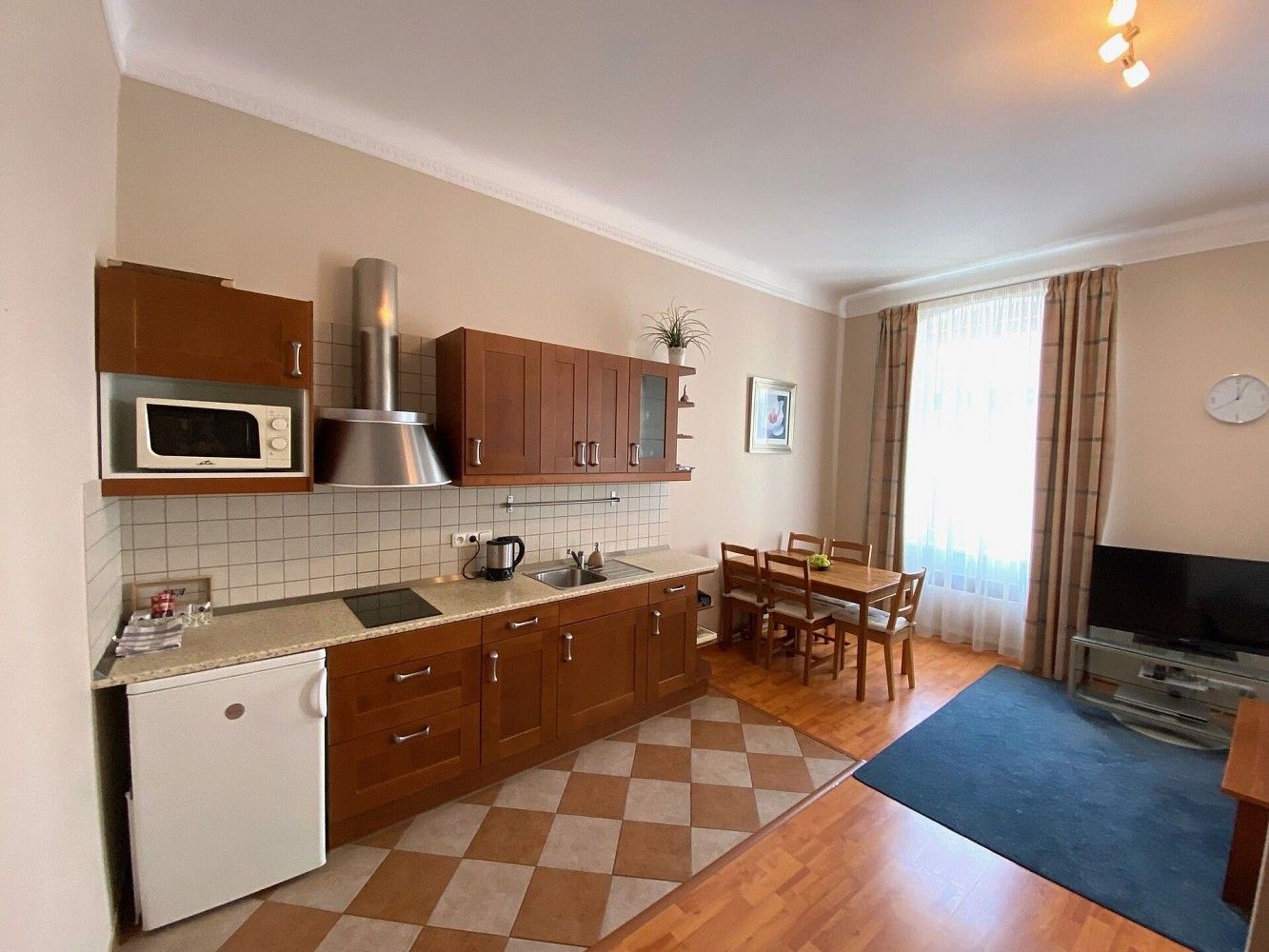 Byt 2+kk · 59 m² · Karlovy Vary, Karlovarský kraj - 3