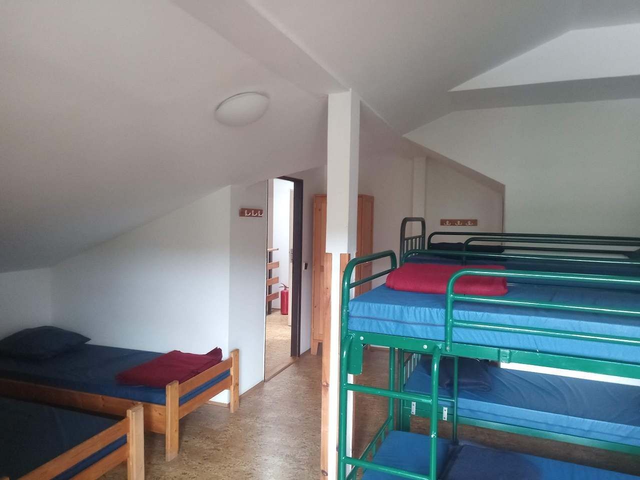 Chata · Srbsko - Srbsko u Karlštejna, Středočeský kraj - 3