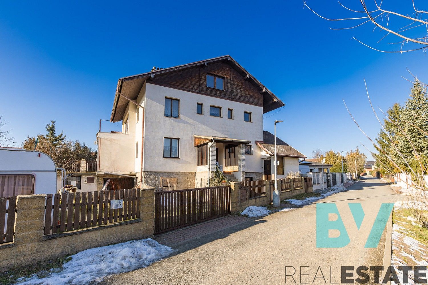 Prodej rodinný dům - Praha - Újezd u Průhonic, okres Praha 11, Hlavní město Praha, 308 m² - 2