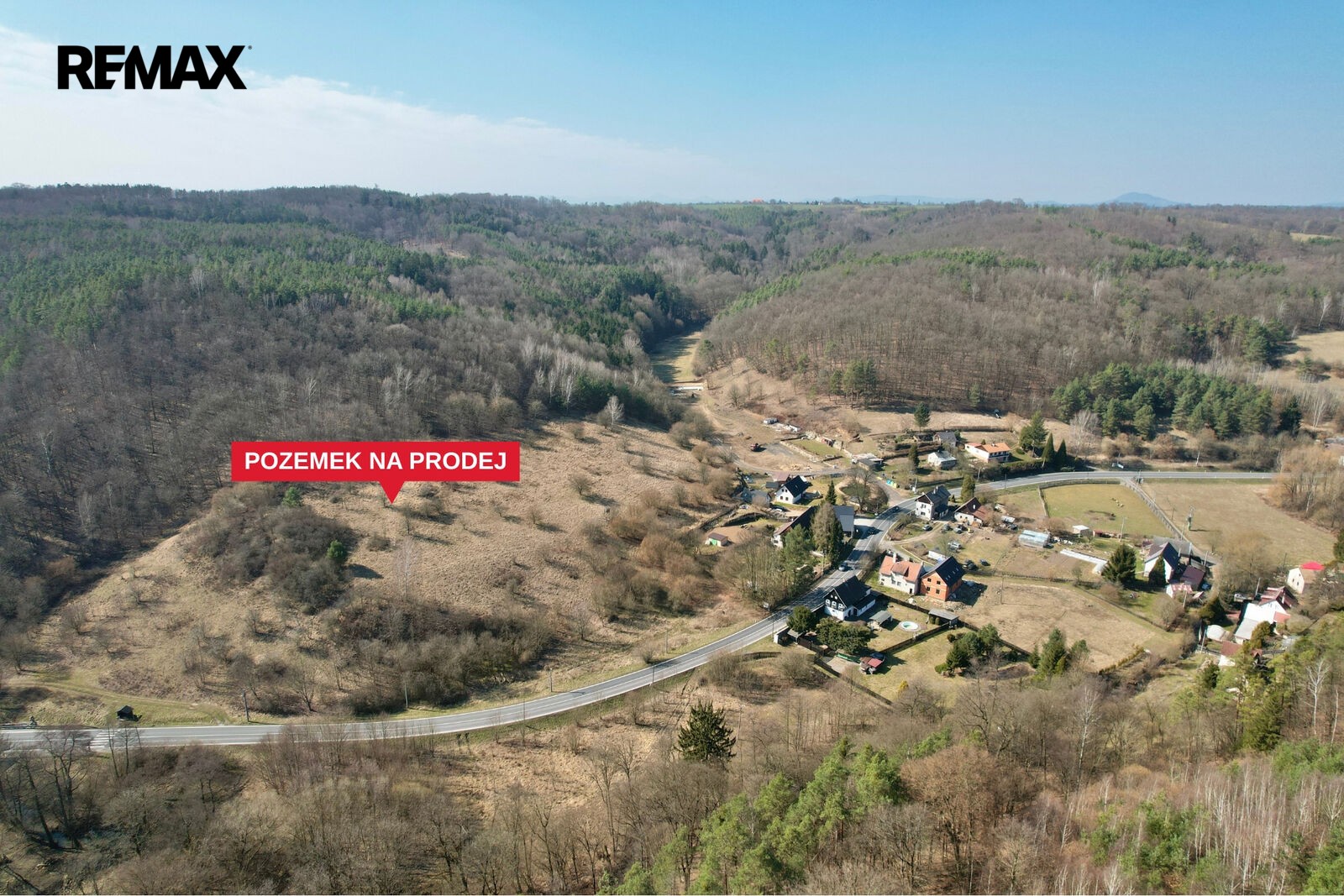 Zahrada · 2 571 m² · Medonosy - 4