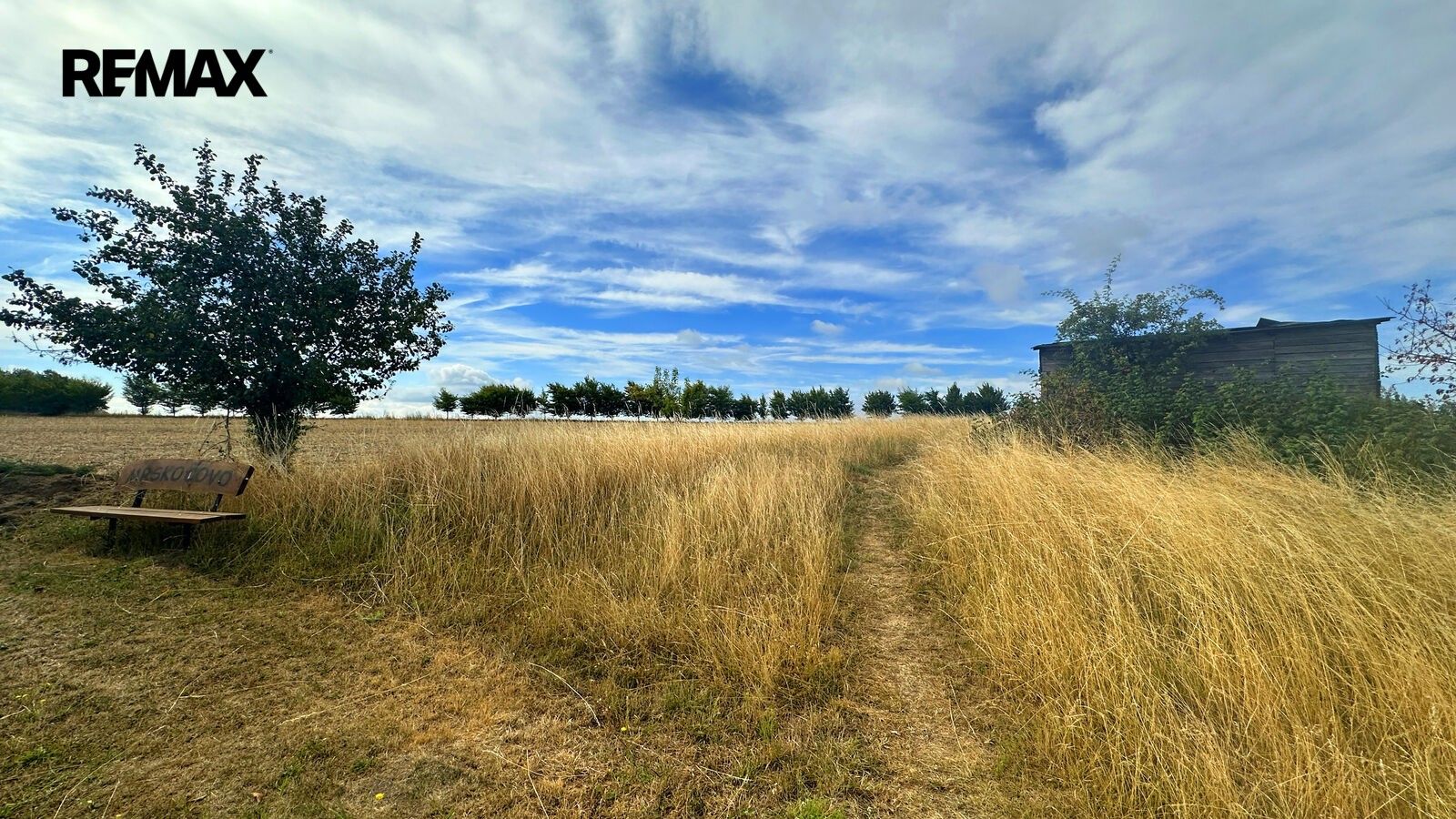 Zahrada, 1 914 m²