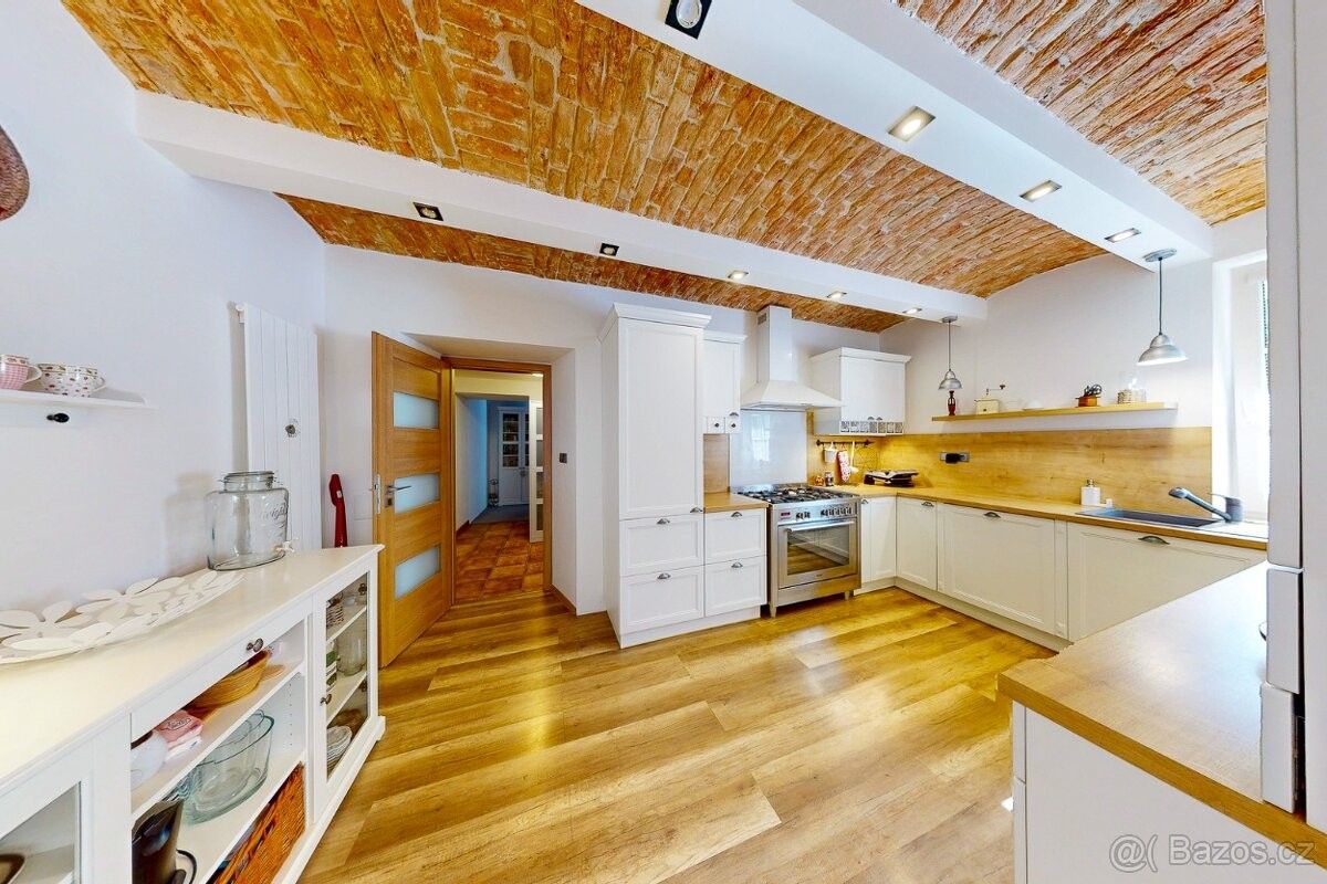 Restaurace · Staré Město pod Sněžníkem, 788 32 - 4