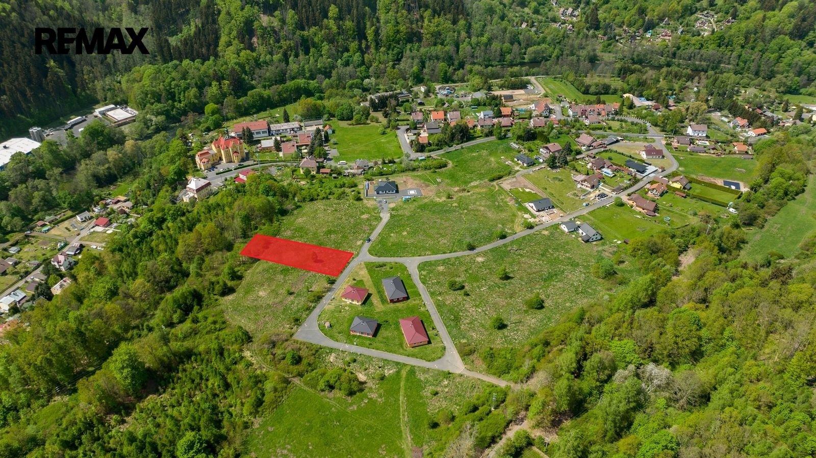 Pozemek pro bydlení, 2 271 m²