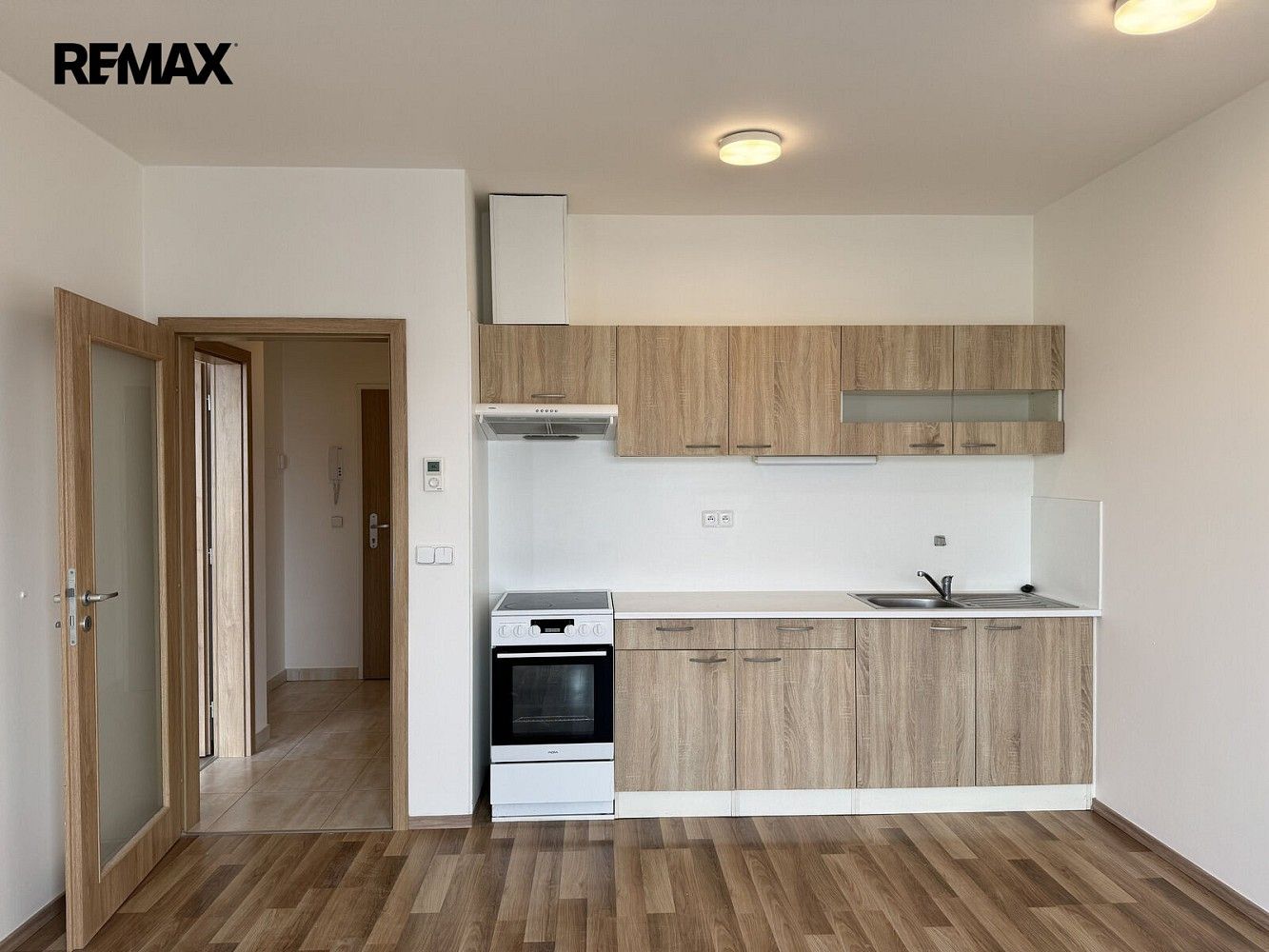 Byt 2+kk · 45 m² · Praha - Uhříněves, okres Praha 22, Hlavní město Praha - 3