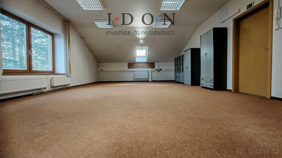 Kanceláře, Třinec, 739 61