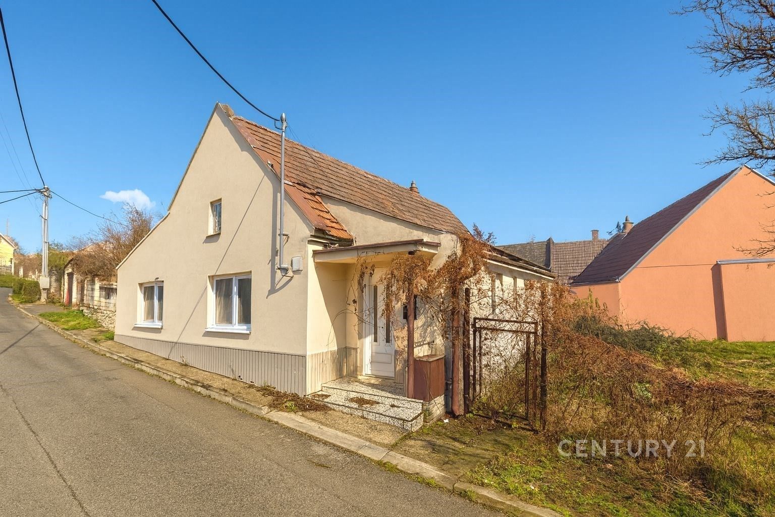 Prodej rodinný dům - Úzká, Zaječí, 107 m²