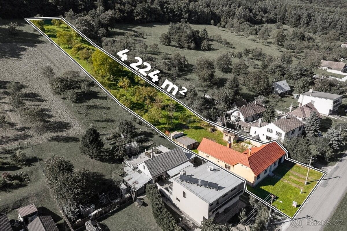 Rodinné domy, Březová u Uherského Brodu, 687 67 - 2
