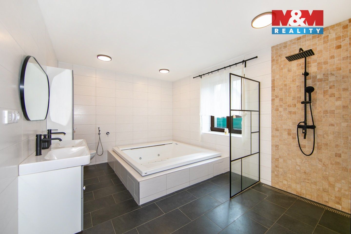 Prodej rodinný dům - Zruč, Zruč-Senec, 220 m²