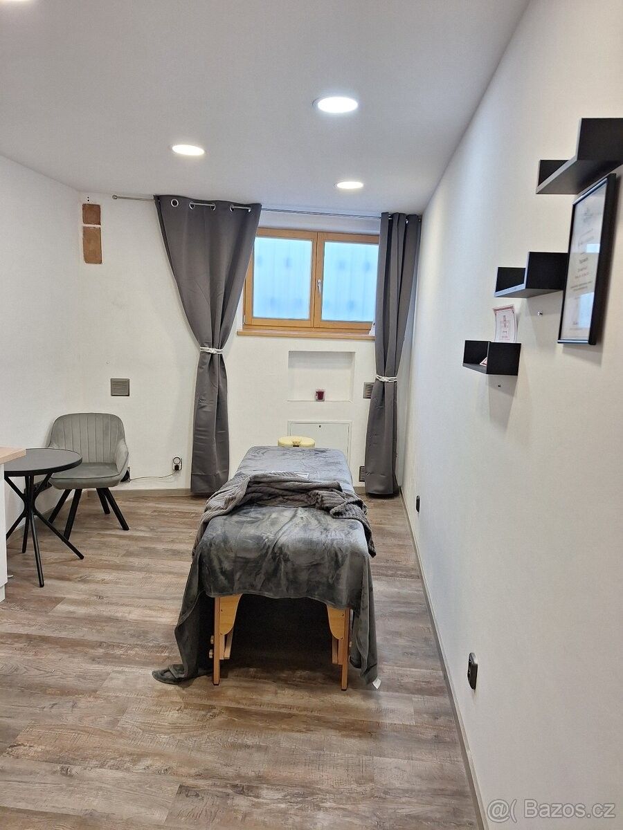 Kanceláře, Jihlava, 586 01