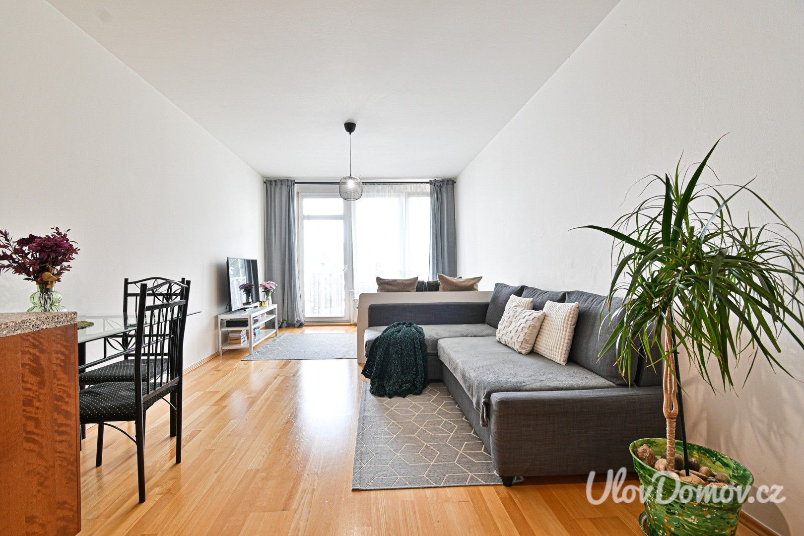 Prodej byt 2+kk - Jeřabinová, Praha, 63 m²