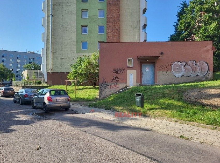 Ostatní, Pod Soudním vrchem, Znojmo, 152 m²