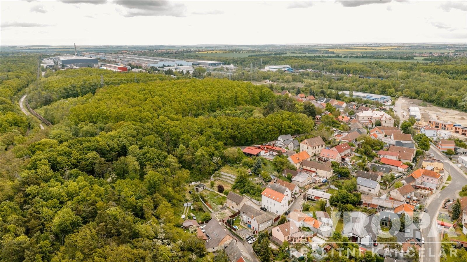 Prodej pozemek pro bydlení - Hradčanská , Kladno Dubí - 1