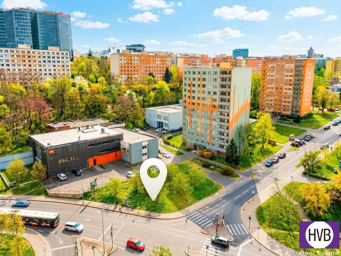 Komerční pozemek · 645 m² · Praha - 4