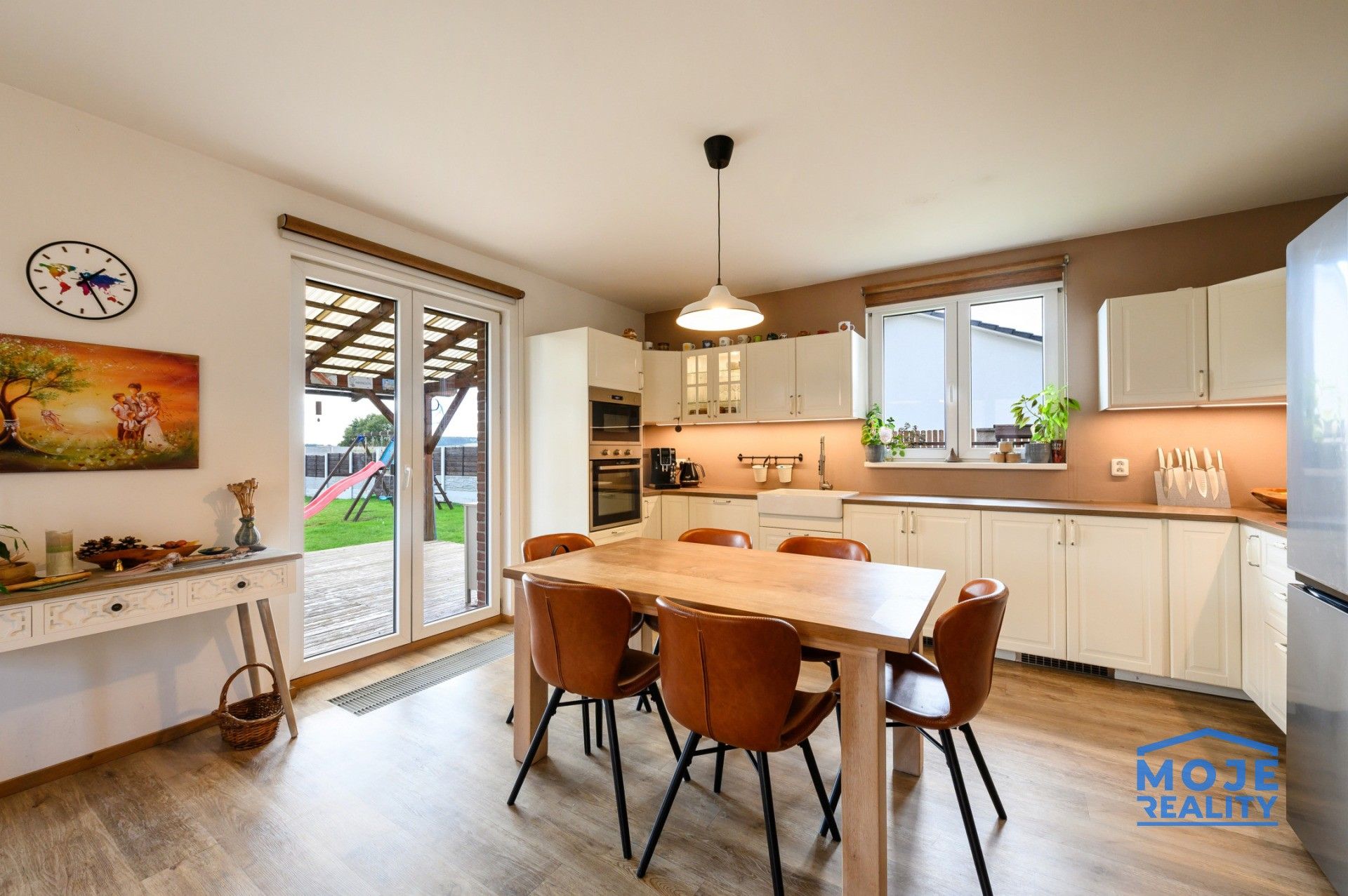 Rodinné domy, Luční, Úherce, 122 m²