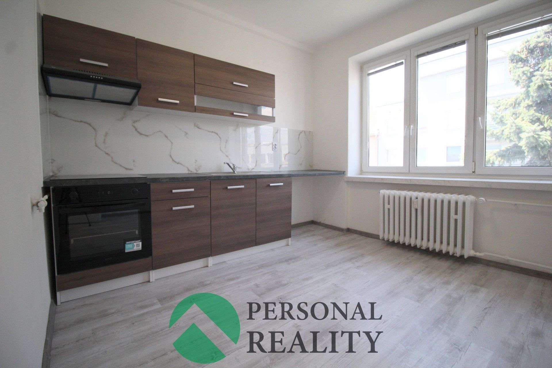 2+1, Jednoty, Sokolov, 62 m²