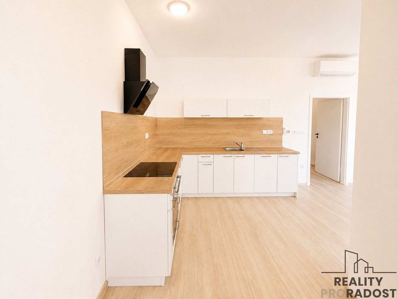 Byt 2+kk · 80 m² · Třebíč - Vnitřní Město, Kraj Vysočina - 3