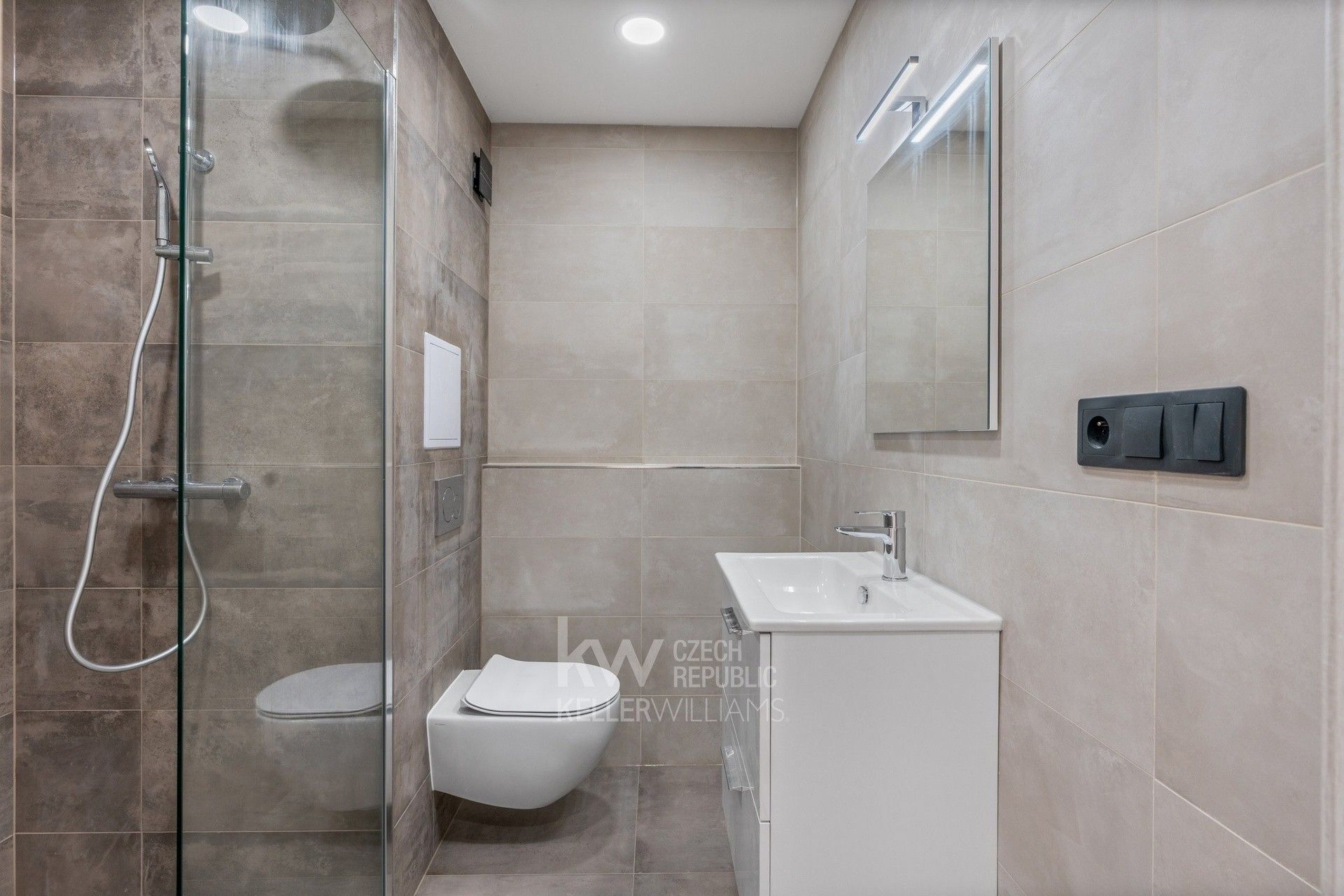 Prodej byt 2+1 - Olštýnská, Praha, 48 m²