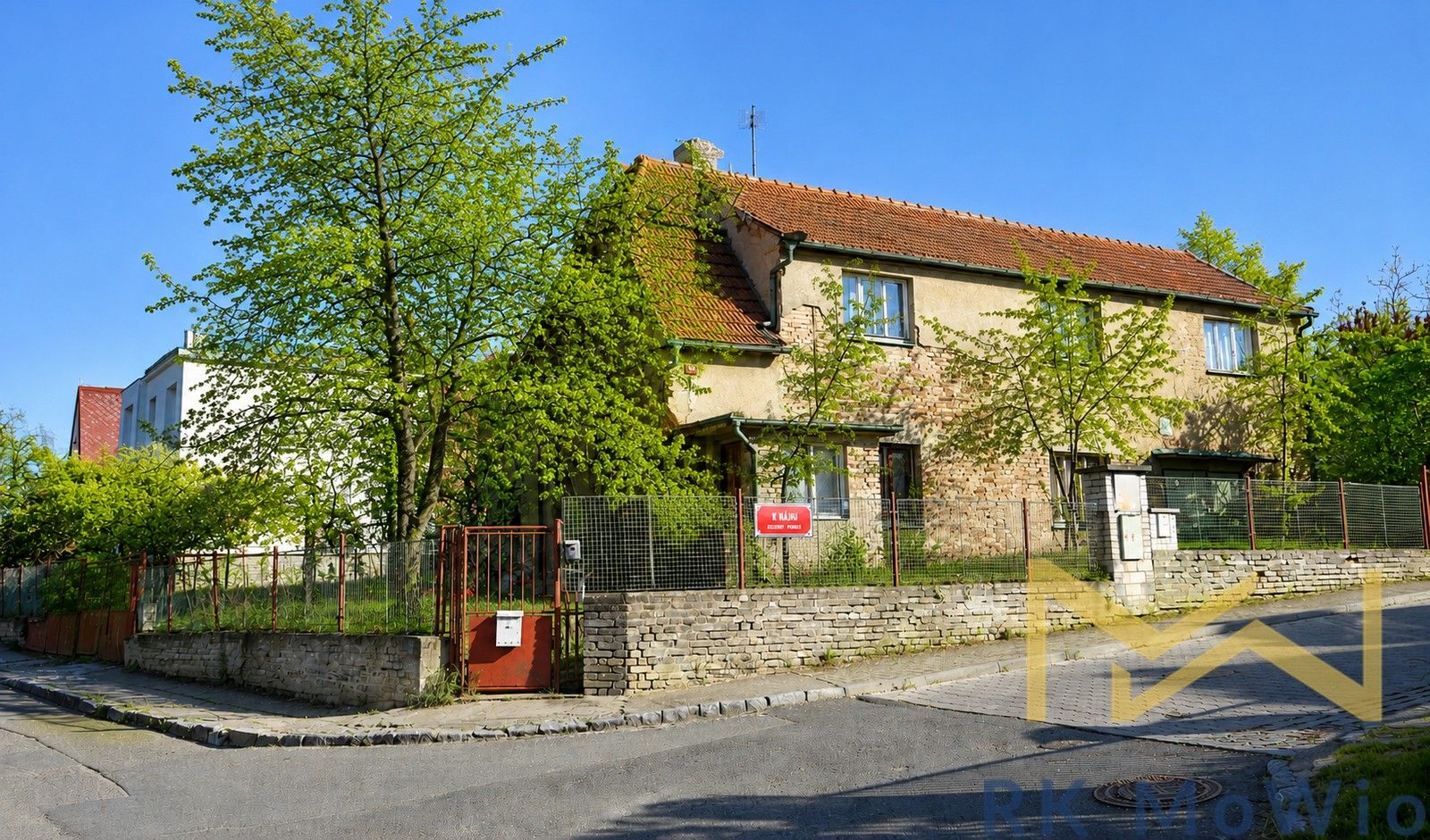 Pozemek pro bydlení, 885 m²