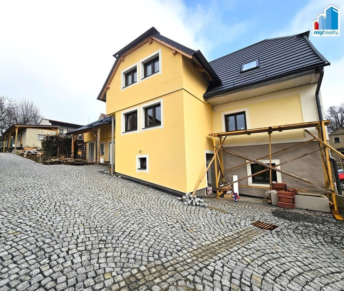 Pronájem byt 2+kk - 5. května, Dýšina, 38 m²