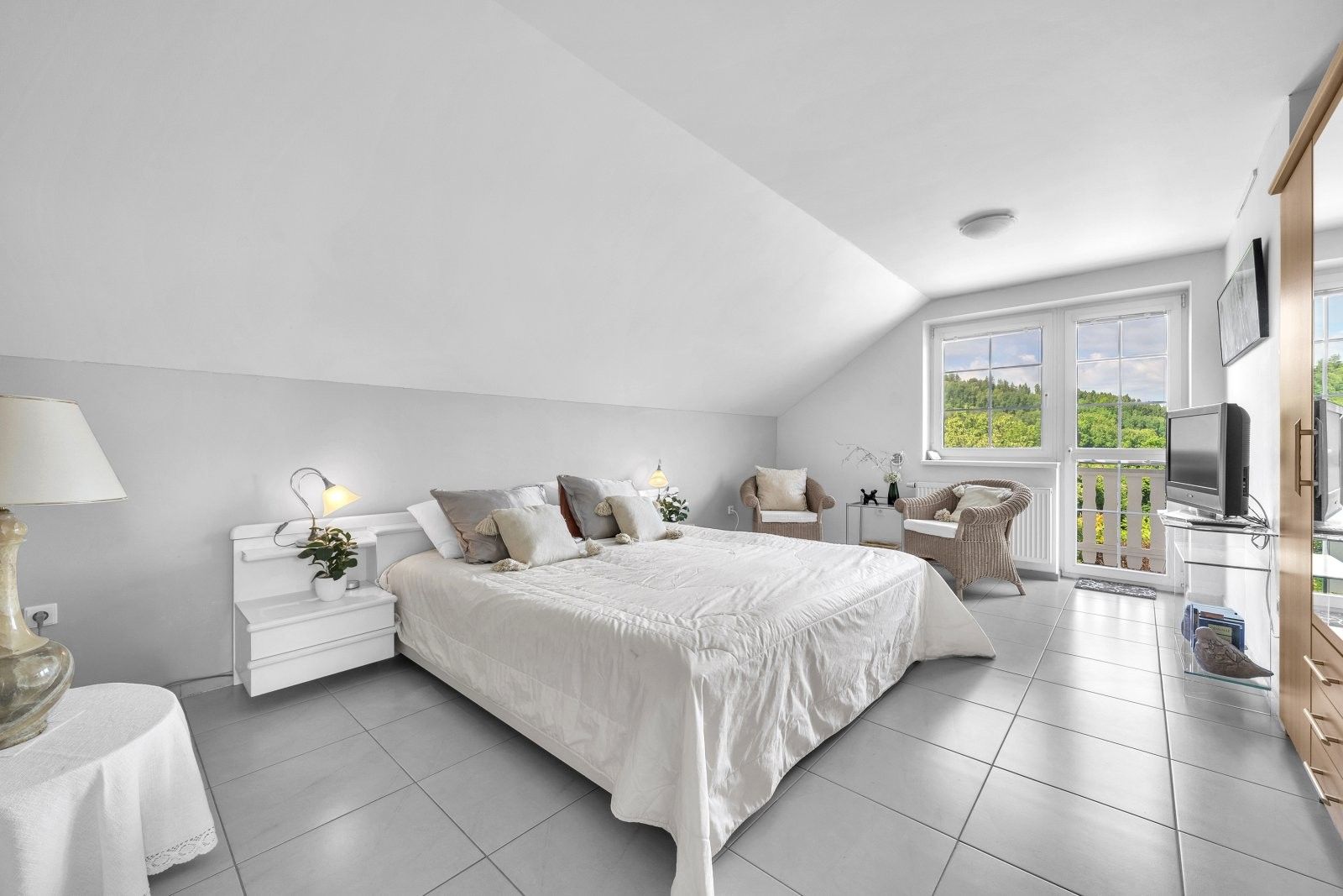 Rodinné domy, Hertvíkovice, Mladé Buky, 179 m²