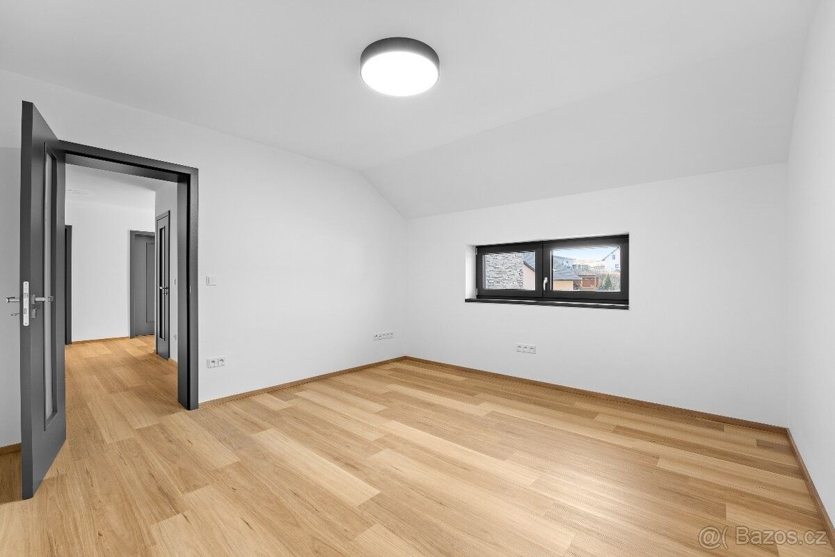 Prodej rodinný dům - Králův Dvůr u Berouna, 267 01 - 5