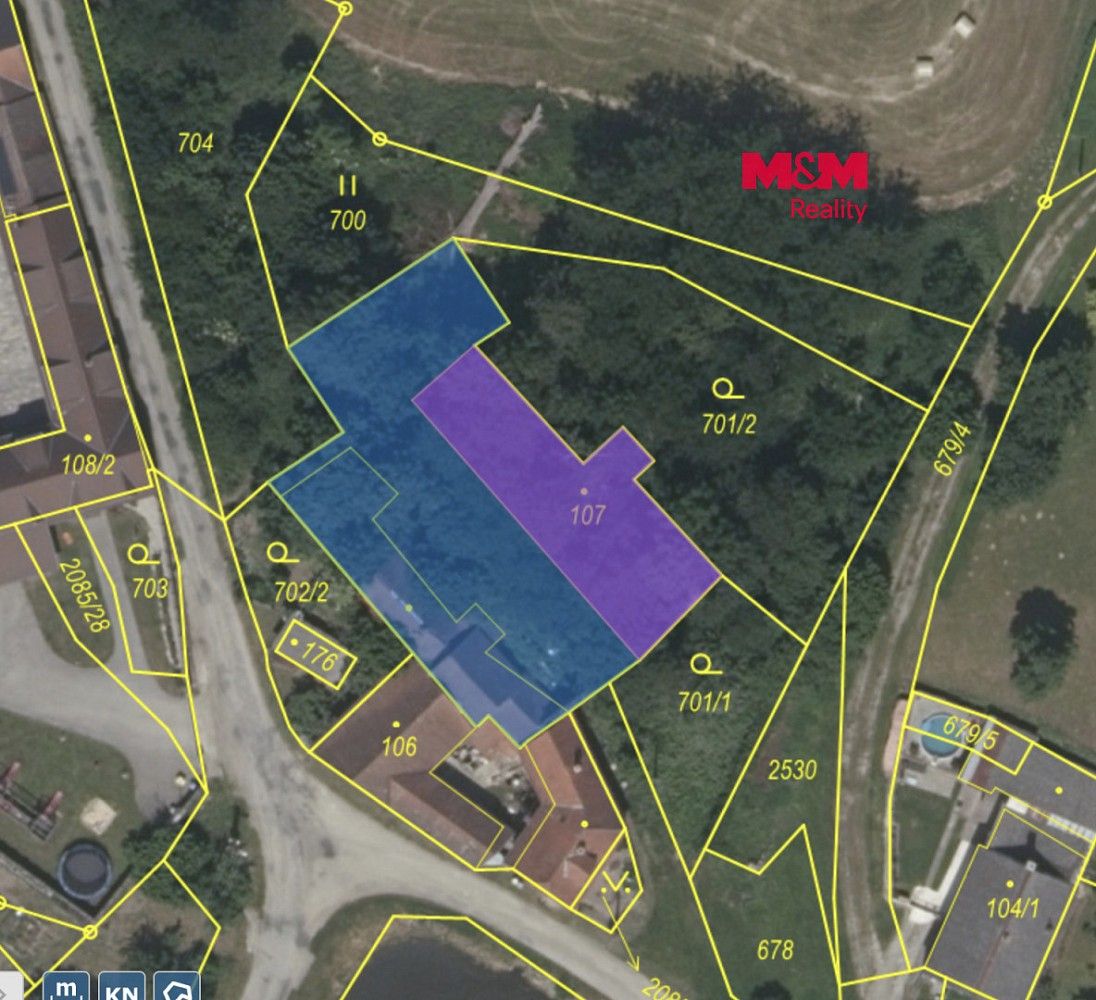 Pozemek pro bydlení, 1 018 m²