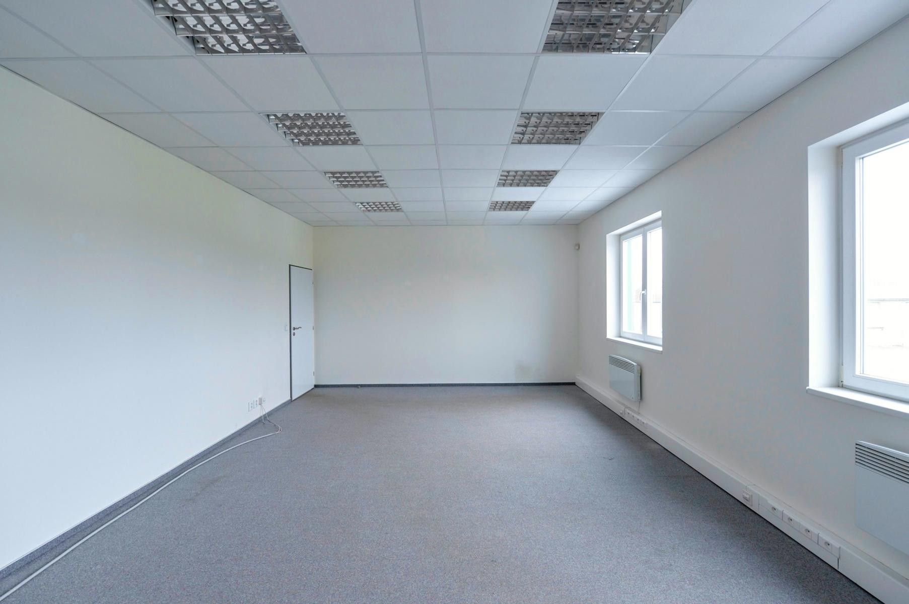 Pronájem sklad - Ve žlíbku, Praha, 1 395 m² - 5