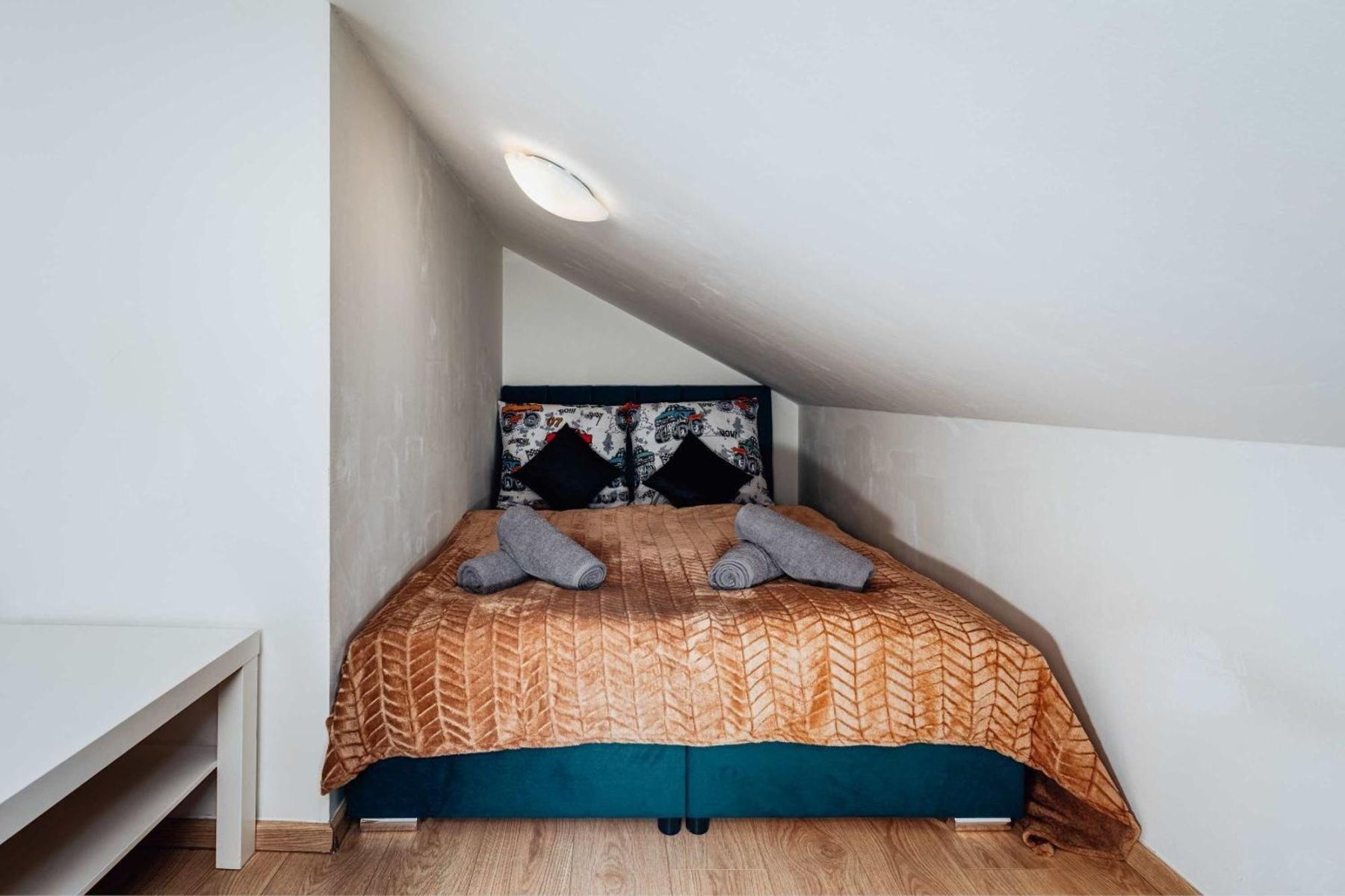 Byt · 134 m² · Wenzigova, Praha - Nové Město - 4