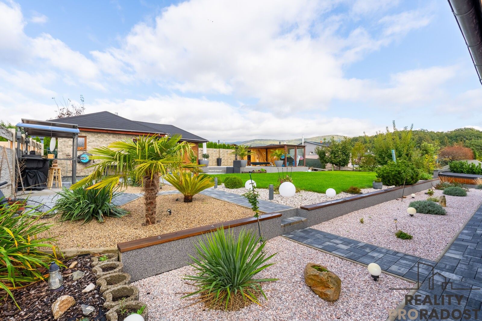 Prodej rodinný dům - Alšova, Lom, 137 m²