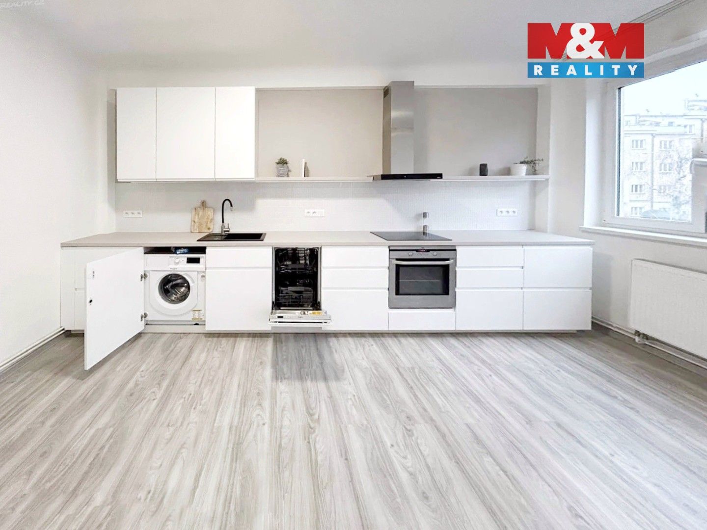 Pronájem byt 2+kk - Neveklovská, Praha, 45 m²