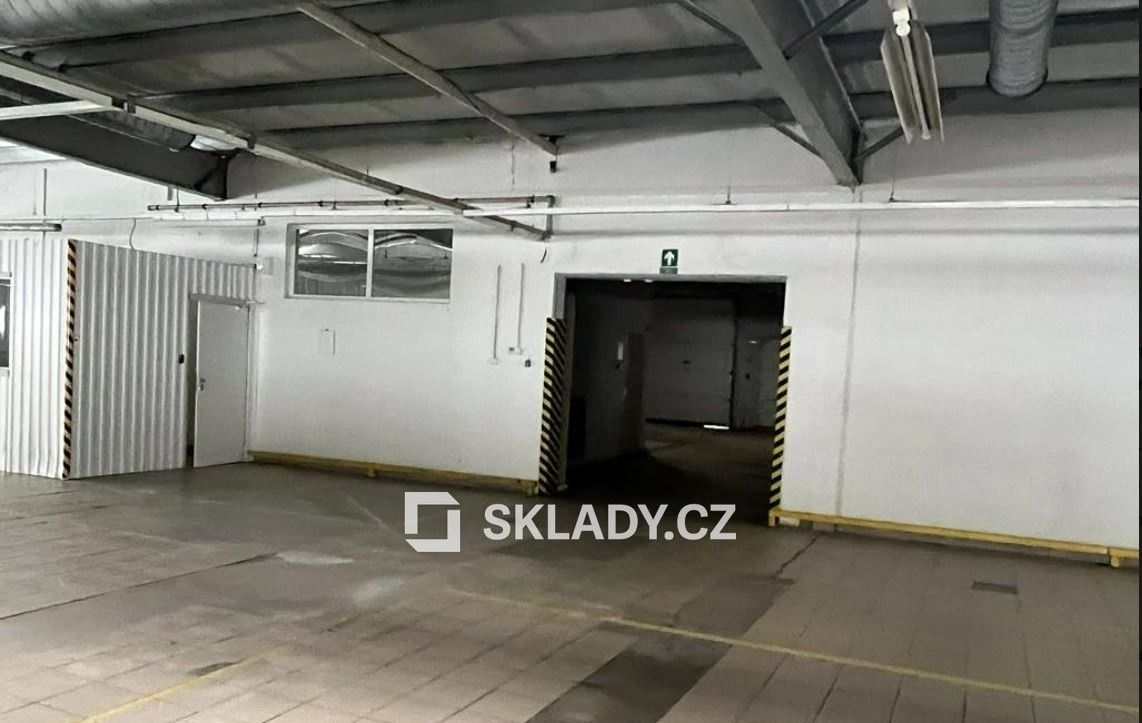 Pronájem sklad - Cheb, 2 m²